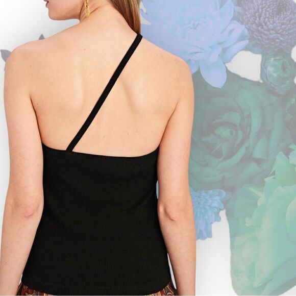 AGOLDE Lola Gathered Front Tank in Black - Picture 4 of 4